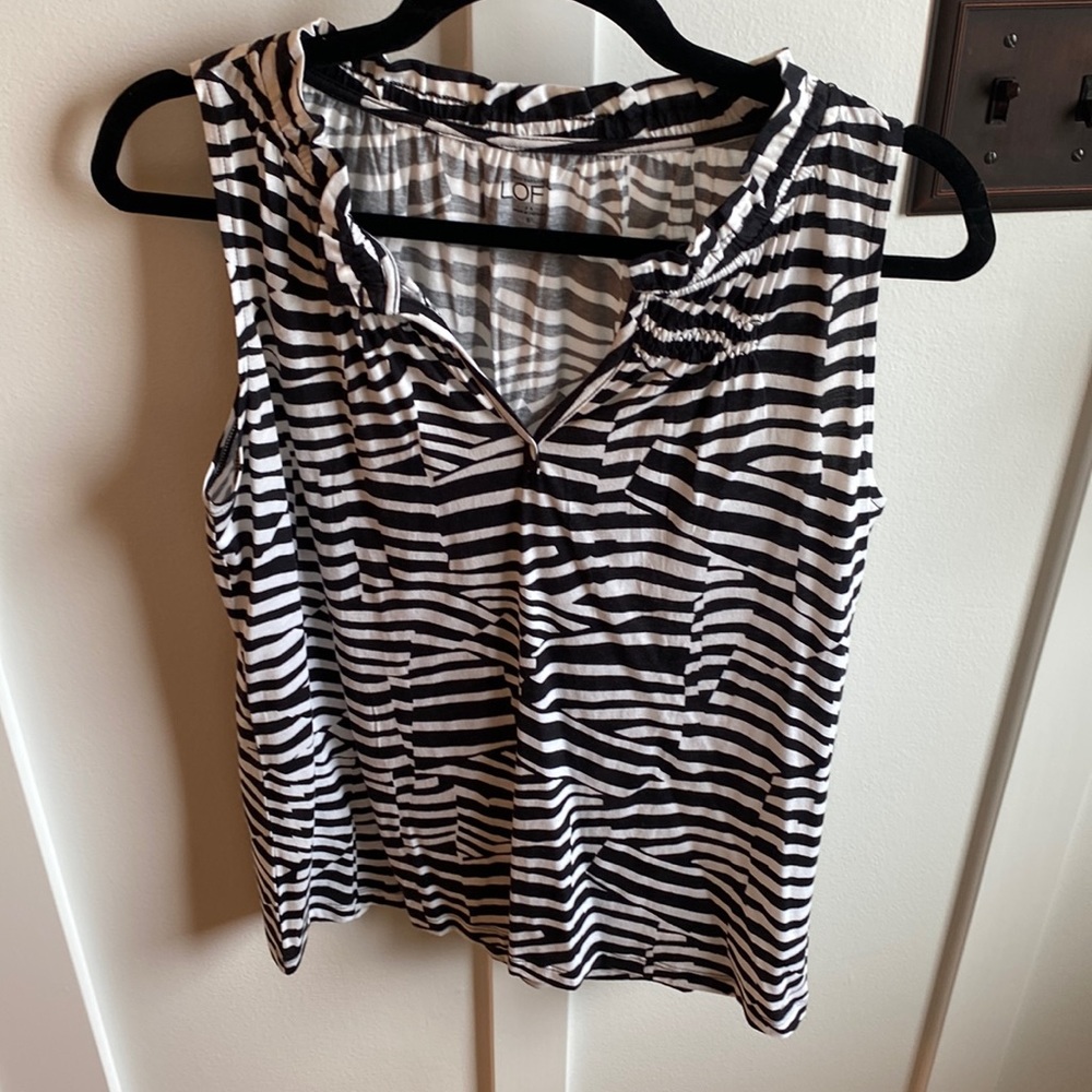 Loft tank top